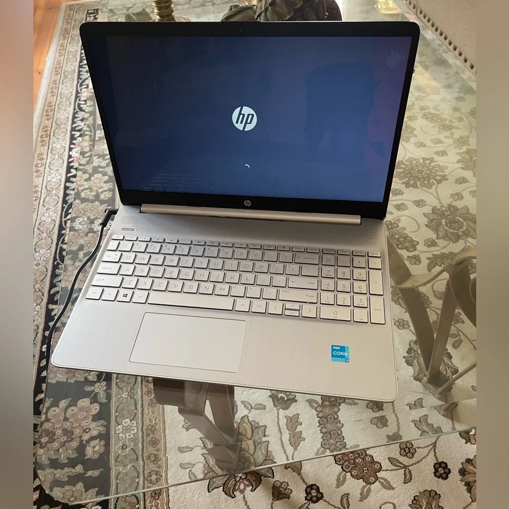 HP 15.6